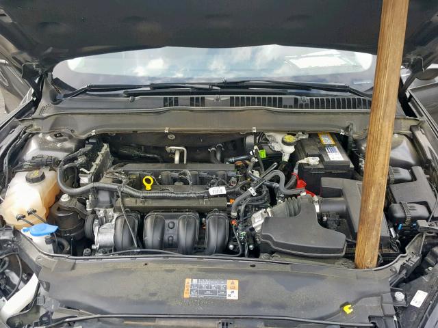 Photo 6 VIN: 3FA6P0H70GR323729 - FORD FUSION SE 