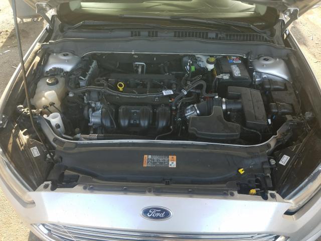 Photo 6 VIN: 3FA6P0H70GR398835 - FORD FUSION SE 