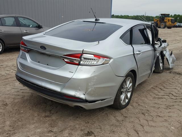 Photo 3 VIN: 3FA6P0H70HR117828 - FORD FUSION SE 