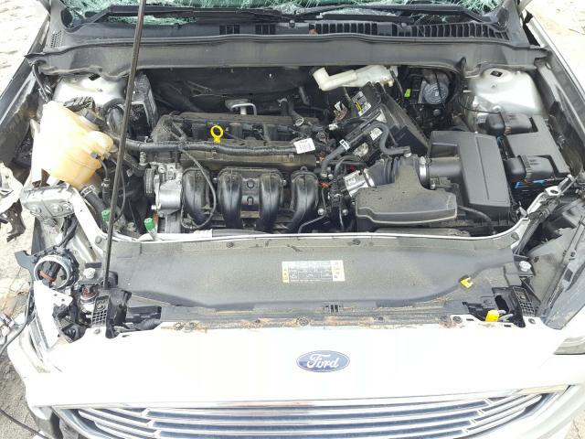 Photo 6 VIN: 3FA6P0H70HR117828 - FORD FUSION SE 