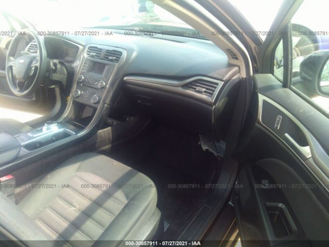 Photo 4 VIN: 3FA6P0H70HR131213 - FORD FUSION 