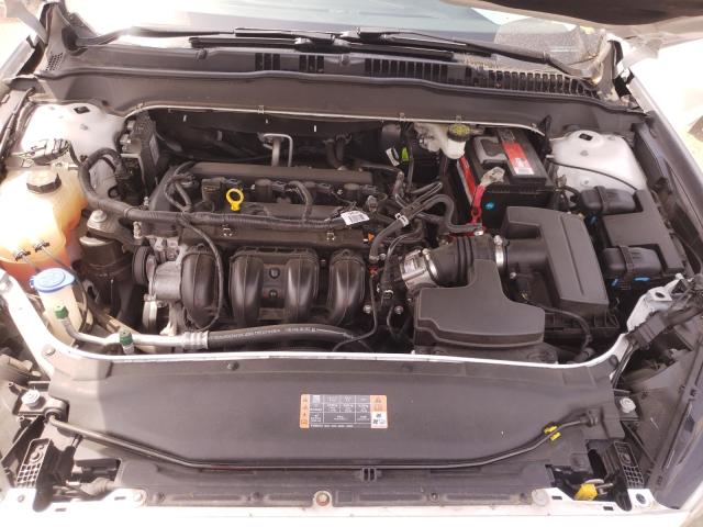 Photo 6 VIN: 3FA6P0H70HR140977 - FORD FUSION SE 