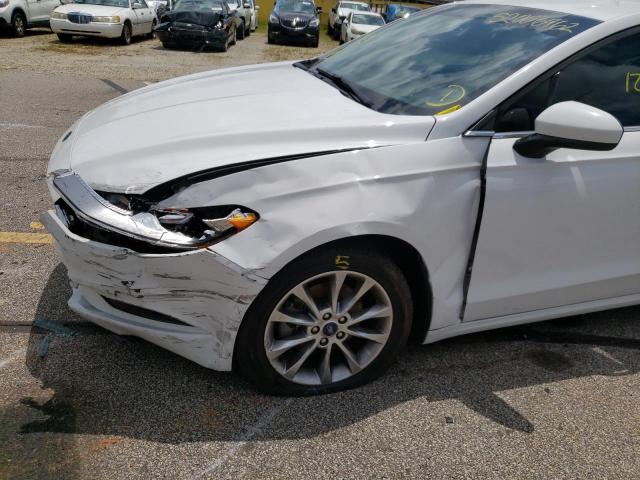 Photo 8 VIN: 3FA6P0H70HR143426 - FORD FUSION SE 