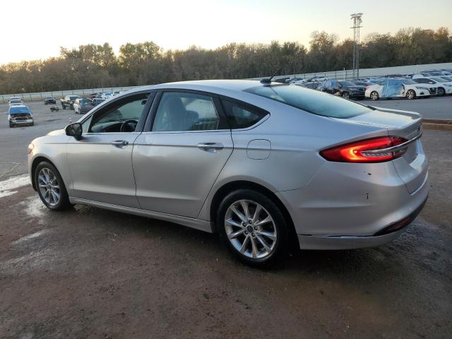 Photo 1 VIN: 3FA6P0H70HR254932 - FORD FUSION 