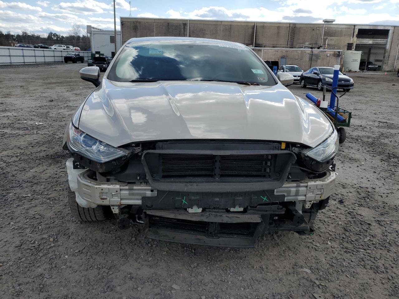 Photo 4 VIN: 3FA6P0H70HR316636 - FORD FUSION 