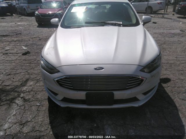 Photo 9 VIN: 3FA6P0H70HR394138 - FORD FUSION 