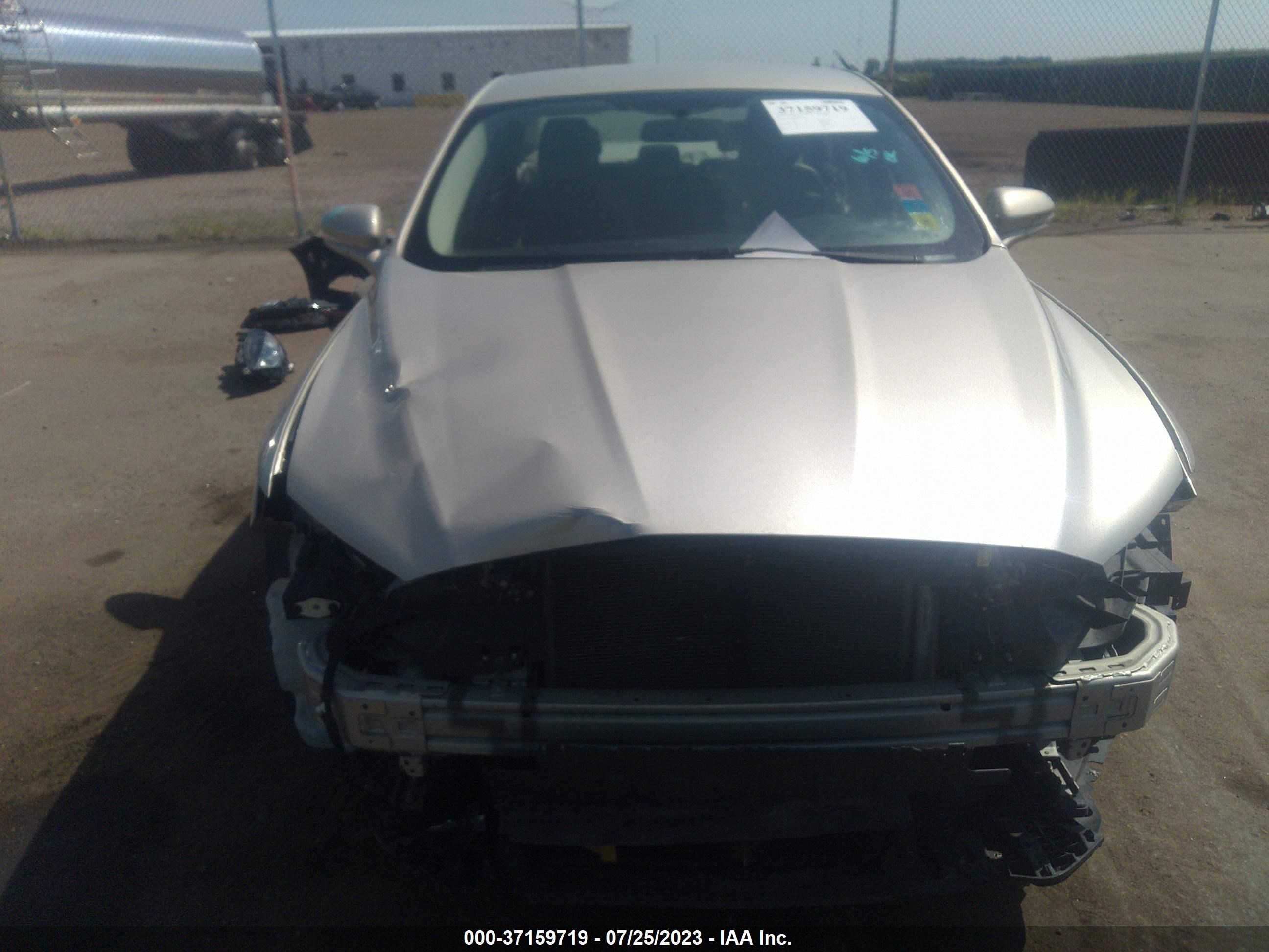 Photo 11 VIN: 3FA6P0H70HR407924 - FORD FUSION 