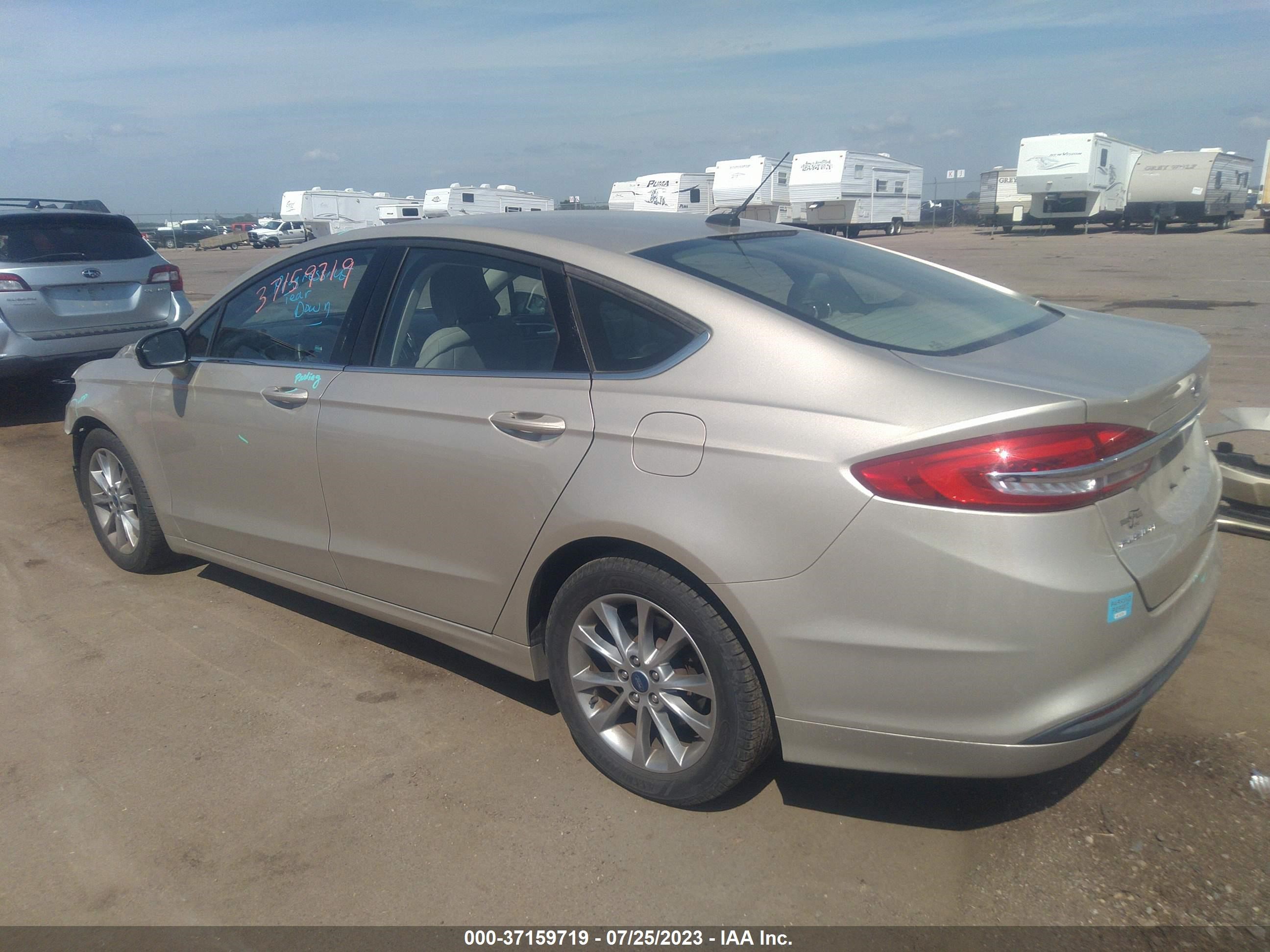 Photo 2 VIN: 3FA6P0H70HR407924 - FORD FUSION 