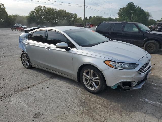 Photo 3 VIN: 3FA6P0H70JR183267 - FORD FUSION SE 