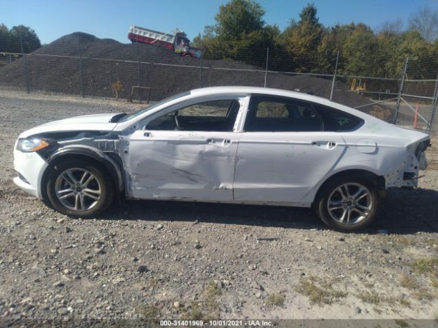 Photo 5 VIN: 3FA6P0H70JR254211 - FORD FUSION 