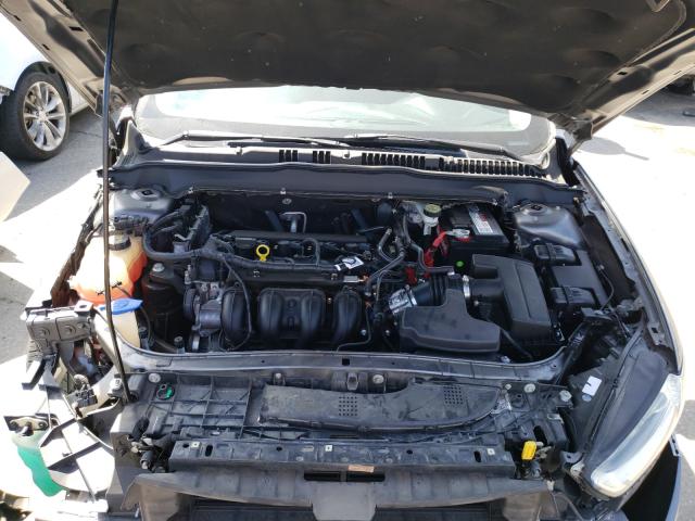 Photo 6 VIN: 3FA6P0H71DR195657 - FORD FUSION SE 