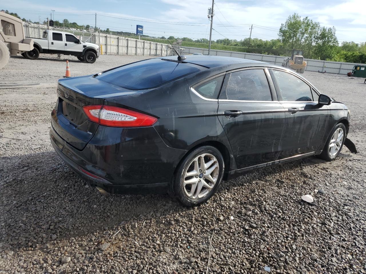 Photo 2 VIN: 3FA6P0H71DR216863 - FORD FUSION 