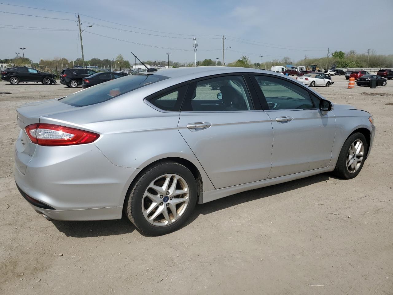 Photo 2 VIN: 3FA6P0H71ER134083 - FORD FUSION 