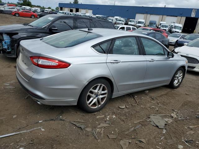 Photo 2 VIN: 3FA6P0H71ER353920 - FORD FUSION SE 