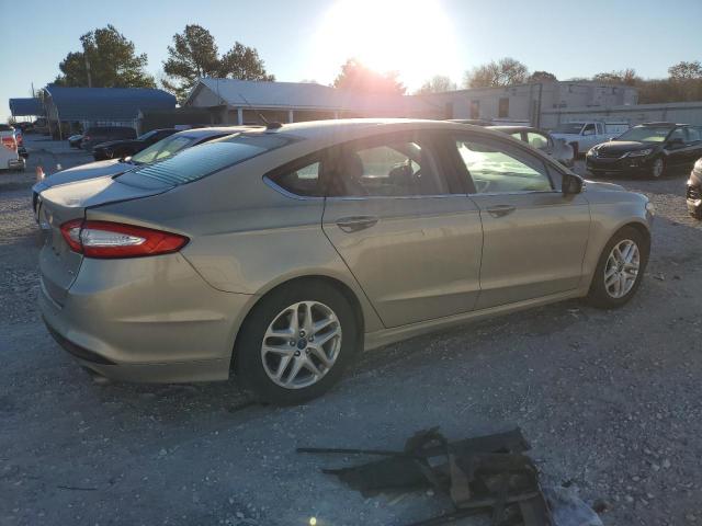 Photo 2 VIN: 3FA6P0H71FR116247 - FORD FUSION SE 