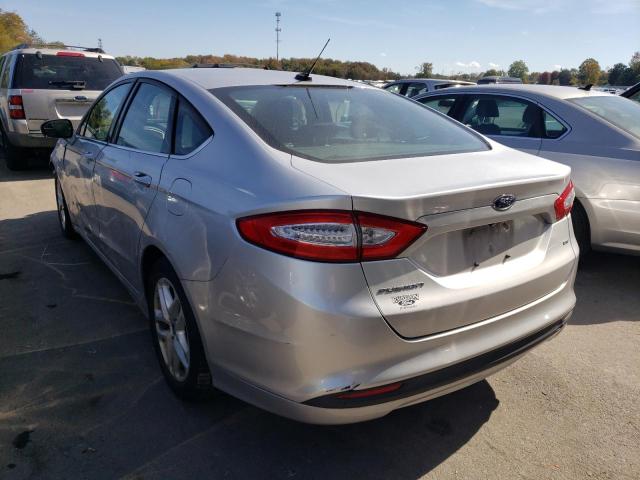 Photo 2 VIN: 3FA6P0H71FR122663 - FORD FUSION SE 