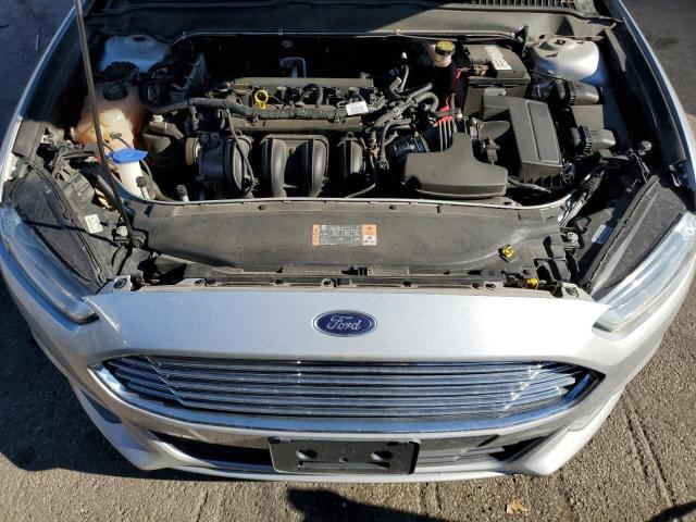 Photo 10 VIN: 3FA6P0H71FR142704 - FORD FUSION SE 