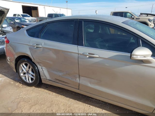 Photo 5 VIN: 3FA6P0H71FR143819 - FORD FUSION 