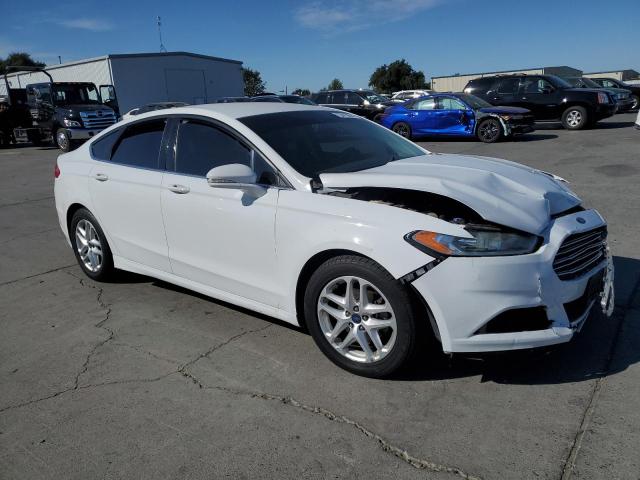 Photo 3 VIN: 3FA6P0H71FR162662 - FORD FUSION SE 