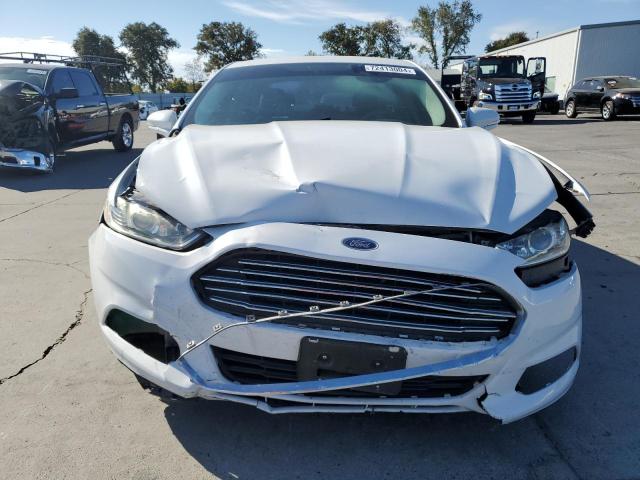 Photo 4 VIN: 3FA6P0H71FR162662 - FORD FUSION SE 