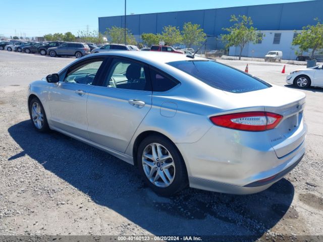 Photo 2 VIN: 3FA6P0H71FR164623 - FORD FUSION 