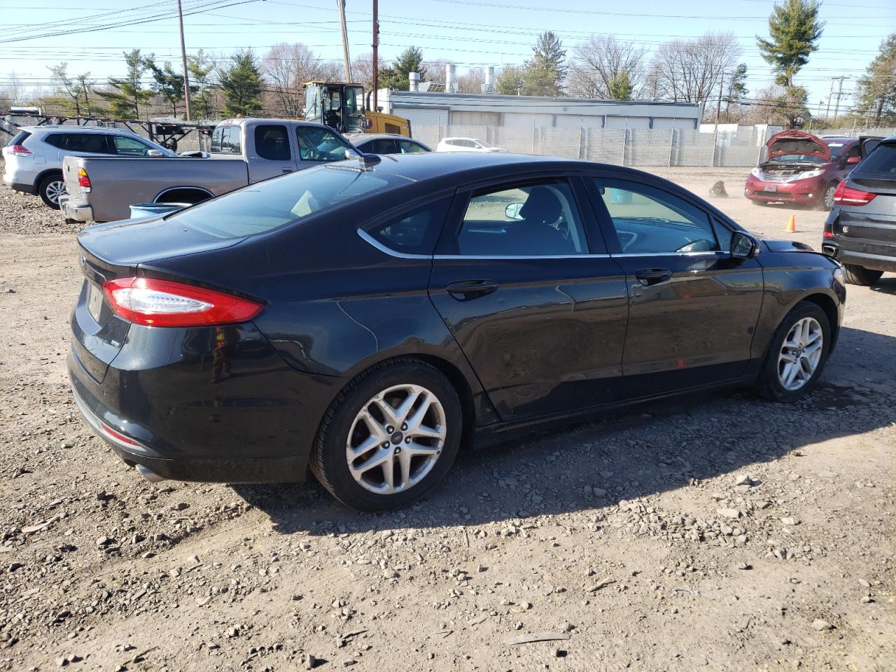 Photo 2 VIN: 3FA6P0H71FR188078 - FORD FUSION 