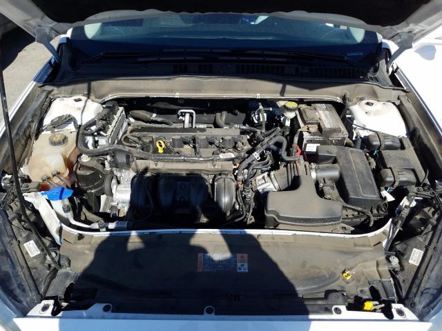 Photo 6 VIN: 3FA6P0H71GR319138 - FORD FUSION 