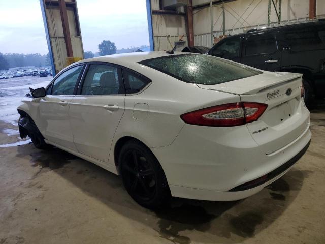 Photo 2 VIN: 3FA6P0H71GR323335 - FORD FUSION SE 