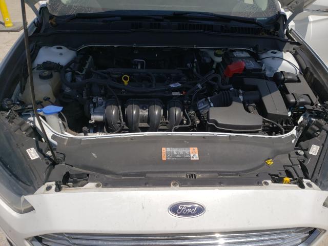 Photo 6 VIN: 3FA6P0H71GR331676 - FORD FUSION SE 