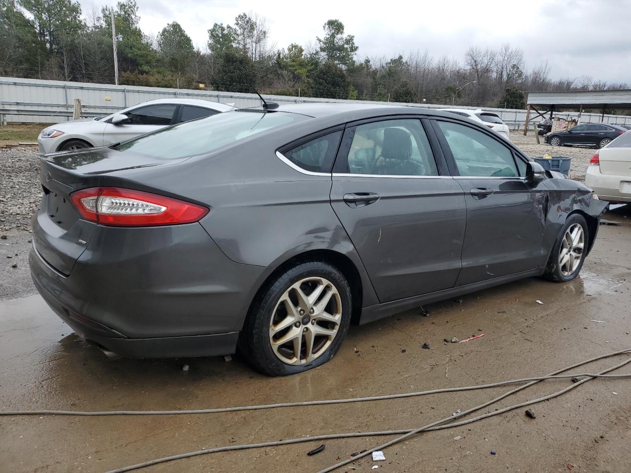 Photo 2 VIN: 3FA6P0H71GR333167 - FORD FUSION 