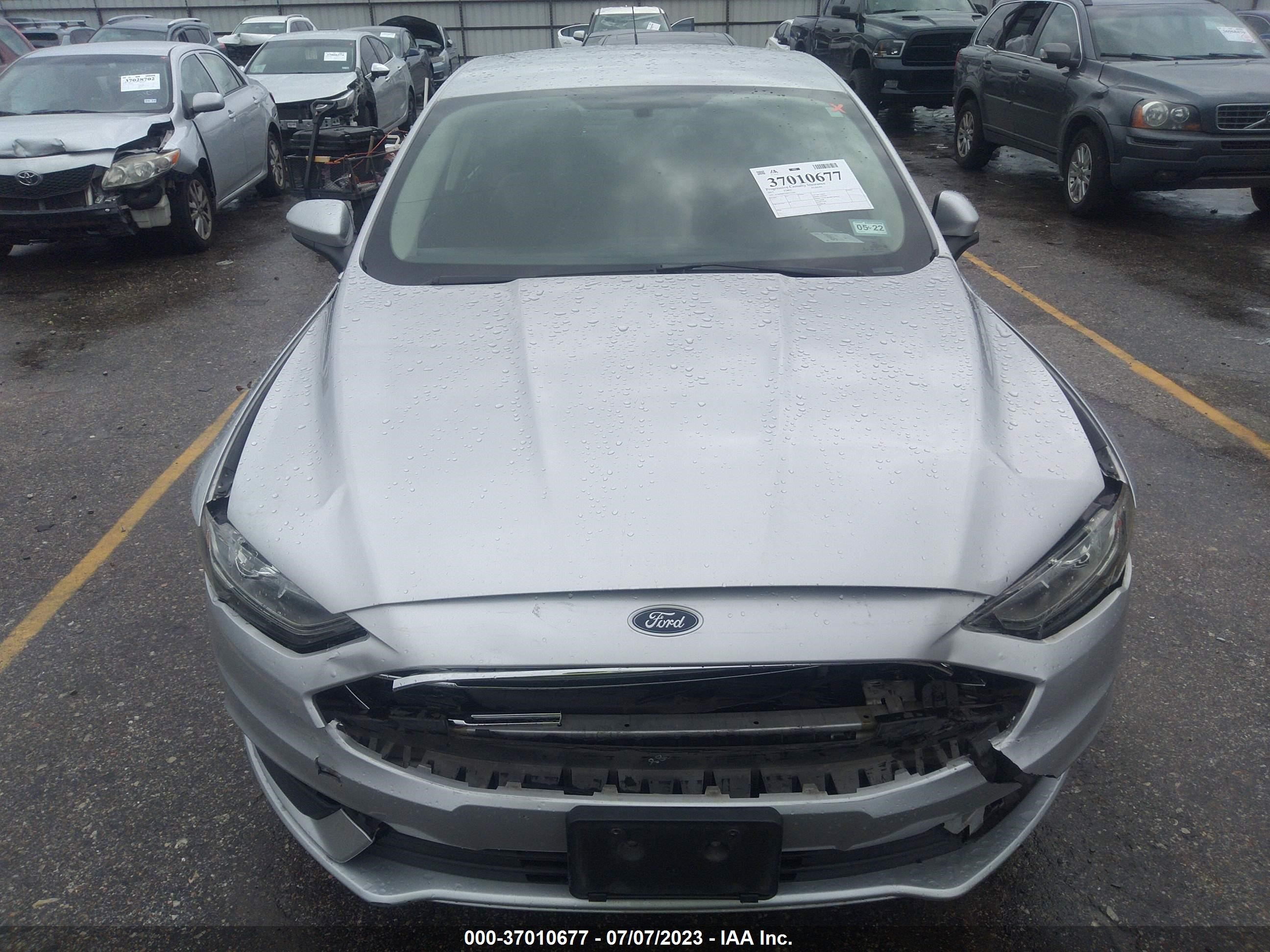 Photo 11 VIN: 3FA6P0H71HR113349 - FORD FUSION 