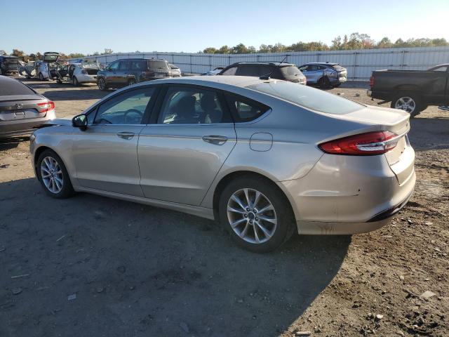 Photo 1 VIN: 3FA6P0H71HR117613 - FORD FUSION SE 