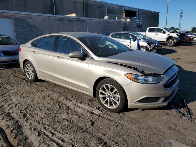 Photo 3 VIN: 3FA6P0H71HR117613 - FORD FUSION SE 