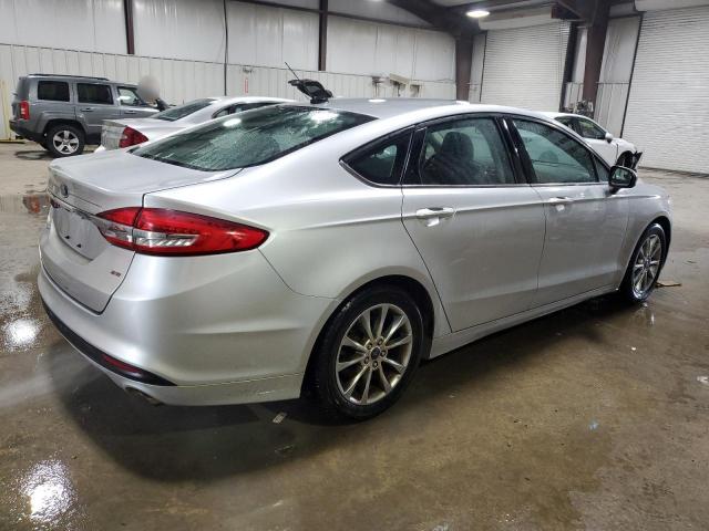 Photo 2 VIN: 3FA6P0H71HR125503 - FORD FUSION SE 