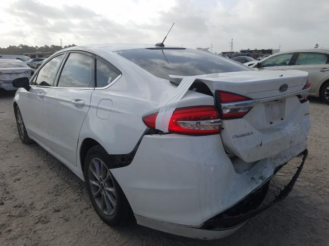 Photo 2 VIN: 3FA6P0H71HR190013 - FORD FUSION SE 