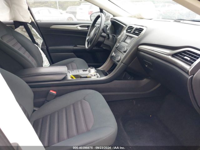 Photo 4 VIN: 3FA6P0H71HR217906 - FORD FUSION 