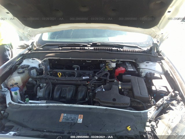 Photo 9 VIN: 3FA6P0H71HR226010 - FORD FUSION 