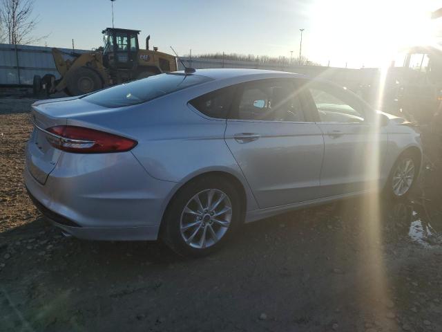 Photo 2 VIN: 3FA6P0H71HR230655 - FORD FUSION SE 