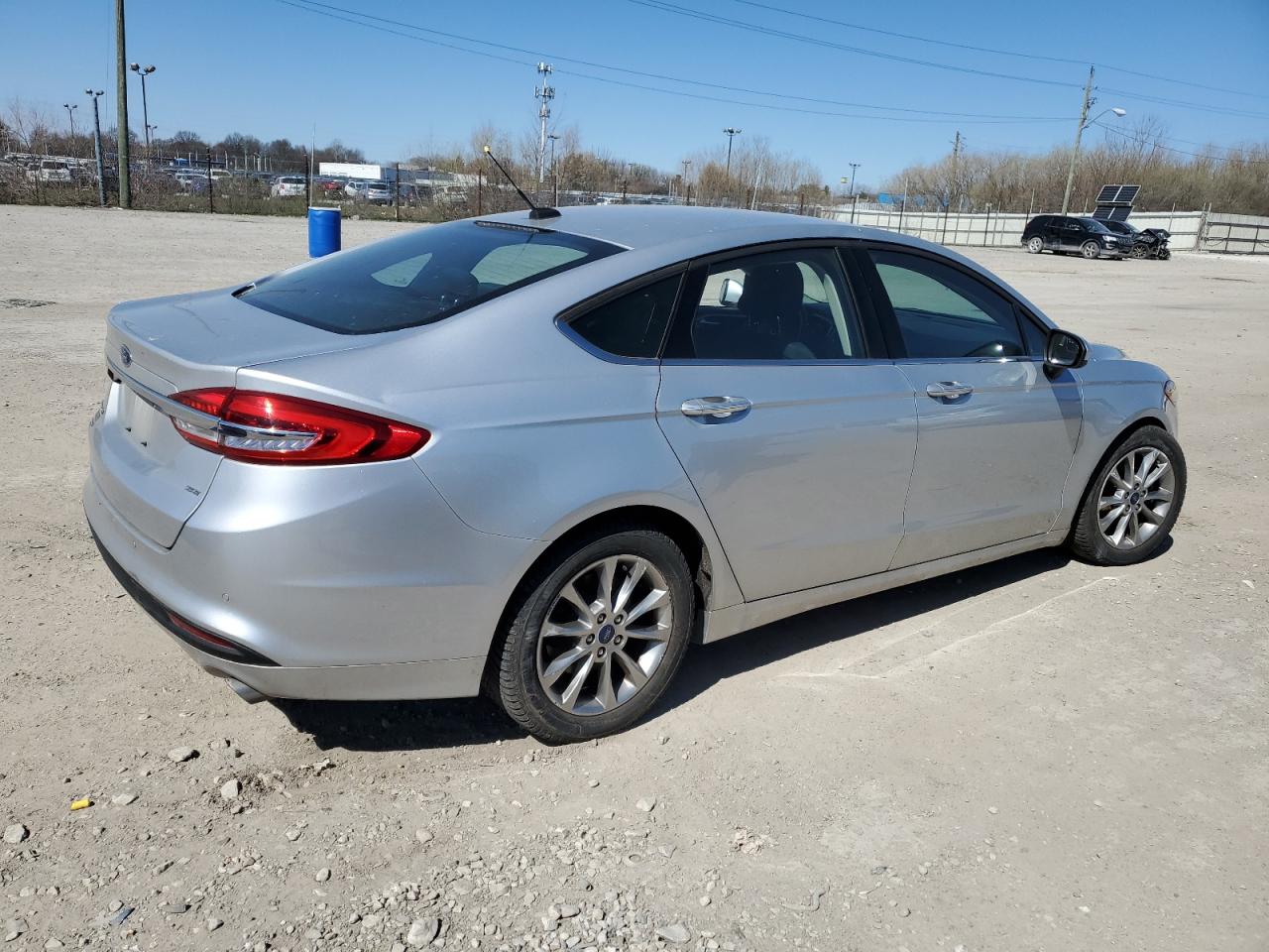 Photo 2 VIN: 3FA6P0H71HR396349 - FORD FUSION 