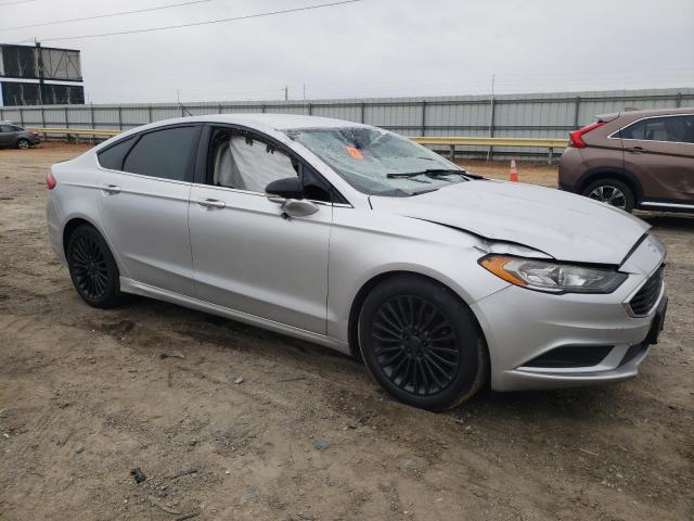 Photo 3 VIN: 3FA6P0H71JR118315 - FORD FUSION SE 