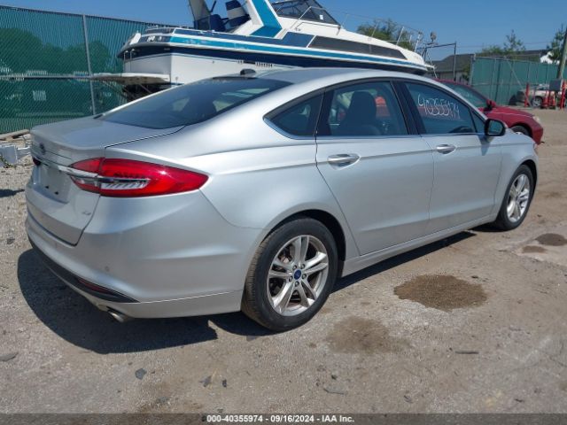 Photo 3 VIN: 3FA6P0H71JR137205 - FORD FUSION 