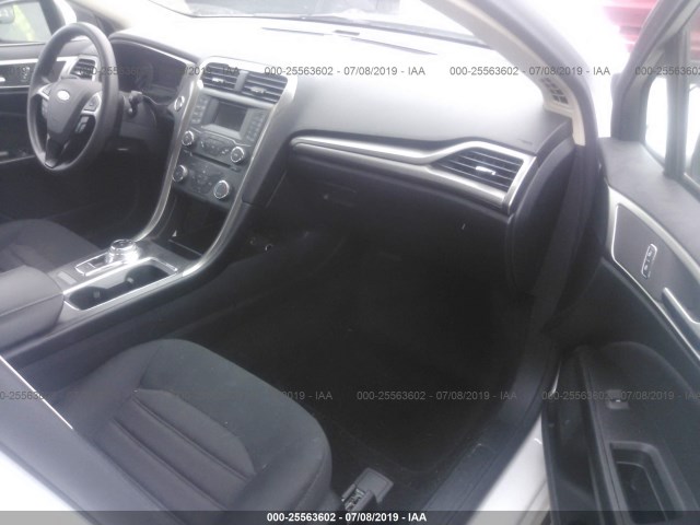 Photo 4 VIN: 3FA6P0H71JR139410 - FORD FUSION 