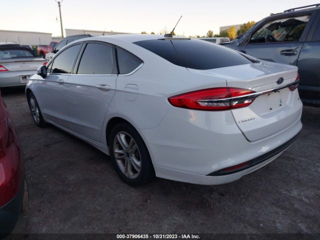 Photo 2 VIN: 3FA6P0H71JR159558 - FORD FUSION 