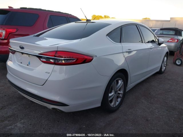 Photo 3 VIN: 3FA6P0H71JR159558 - FORD FUSION 