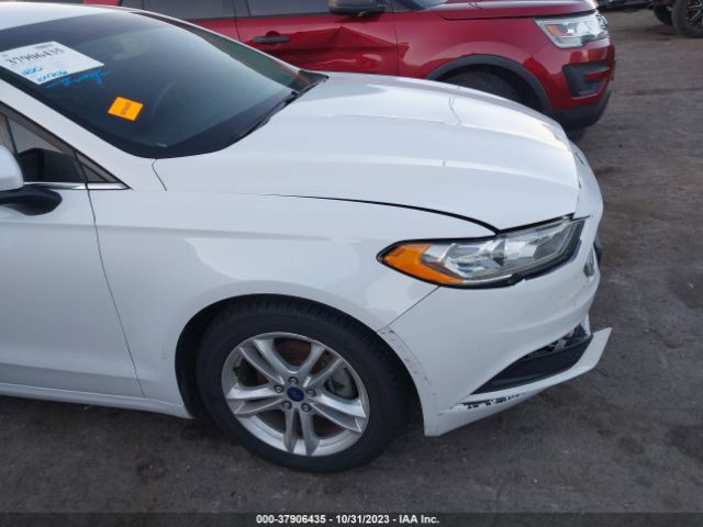 Photo 5 VIN: 3FA6P0H71JR159558 - FORD FUSION 