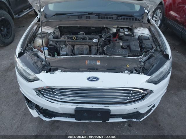 Photo 9 VIN: 3FA6P0H71JR159558 - FORD FUSION 