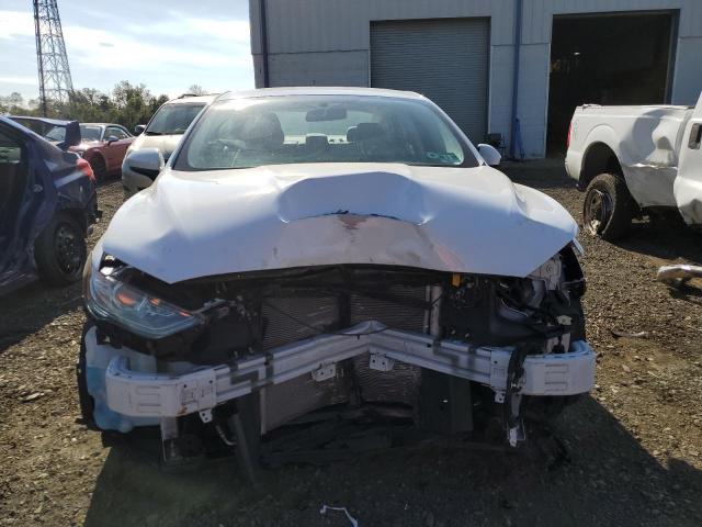 Photo 4 VIN: 3FA6P0H71JR178742 - FORD FUSION 