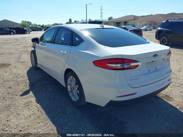 Photo 2 VIN: 3FA6P0H71LR129110 - FORD FUSION 