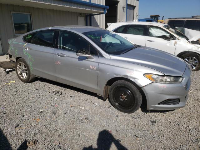 Photo 3 VIN: 3FA6P0H72DR203653 - FORD FUSION SE 