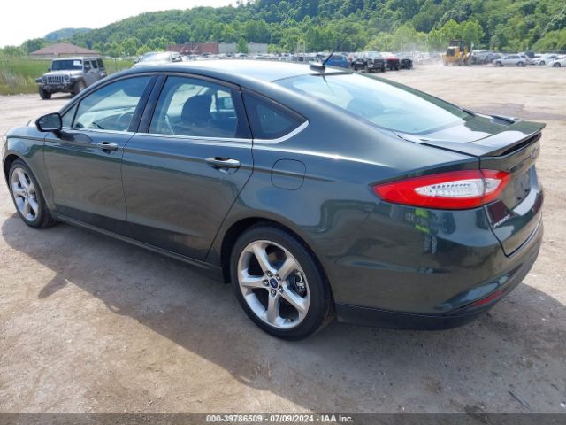 Photo 2 VIN: 3FA6P0H72FR142713 - FORD FUSION 